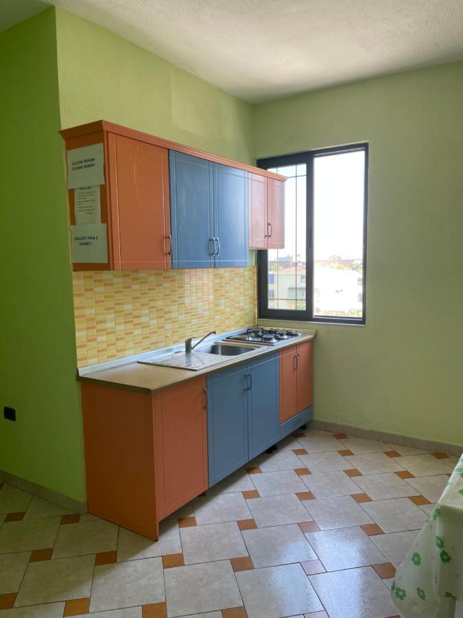 Festim Hotel Durres Luaran gambar