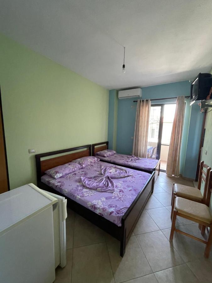 Festim Hotel Durres Luaran gambar