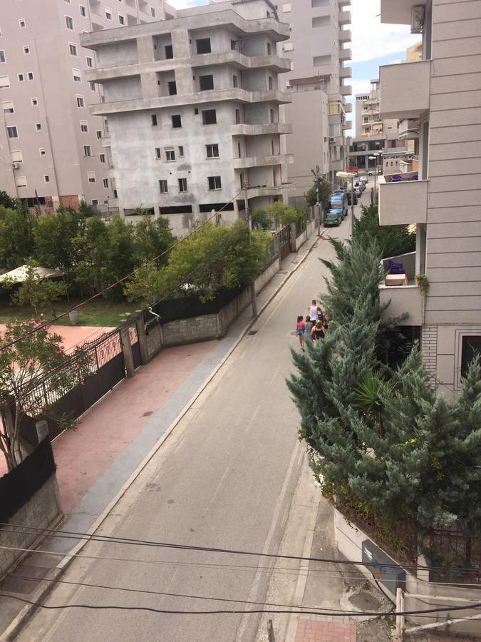 Festim Hotel Durres Luaran gambar