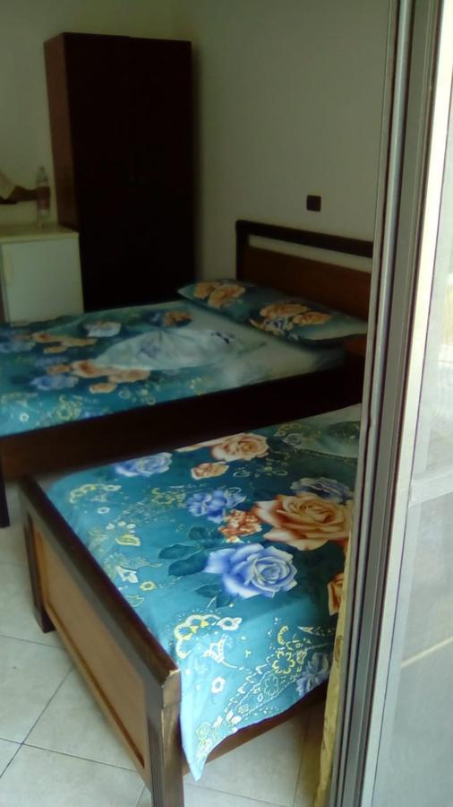 Festim Hotel Durres Luaran gambar