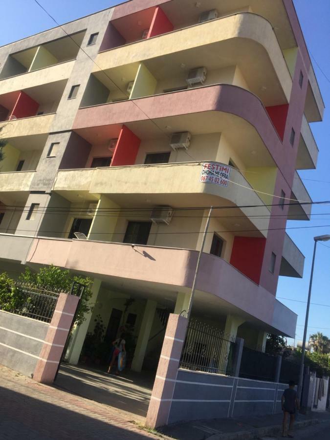 Festim Hotel Durres Luaran gambar